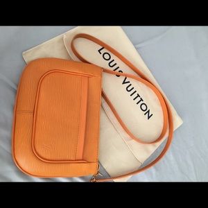 Authentic Louis Vuitton crossbody bag